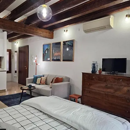 Daire Guggenheim Cozy By Bricola Venedik